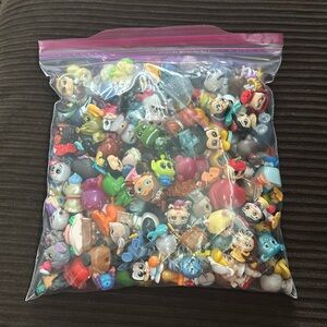 Mix Doorables 170+ figures in bag